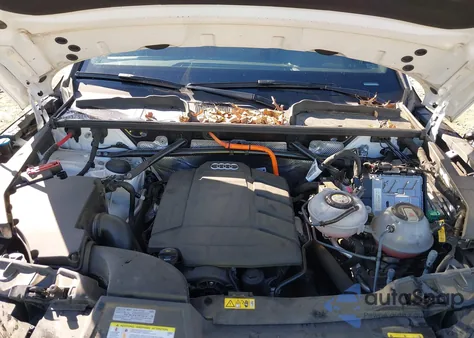 2020 Audi Q5 Premium Plus 55 Tfsi E Quattro S Tronic from USA, damaged, VIN WA1E2AFY1L2044286